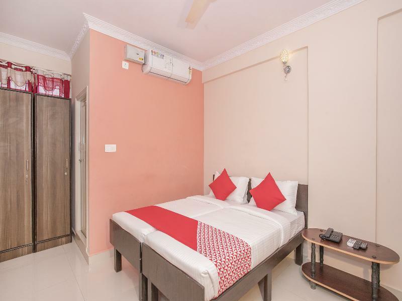 Sri Balaji Guest House Bangalore Exterior foto